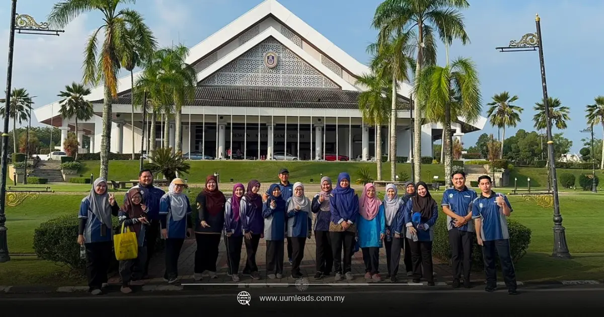 uumleads-briskwalk-makan-buah